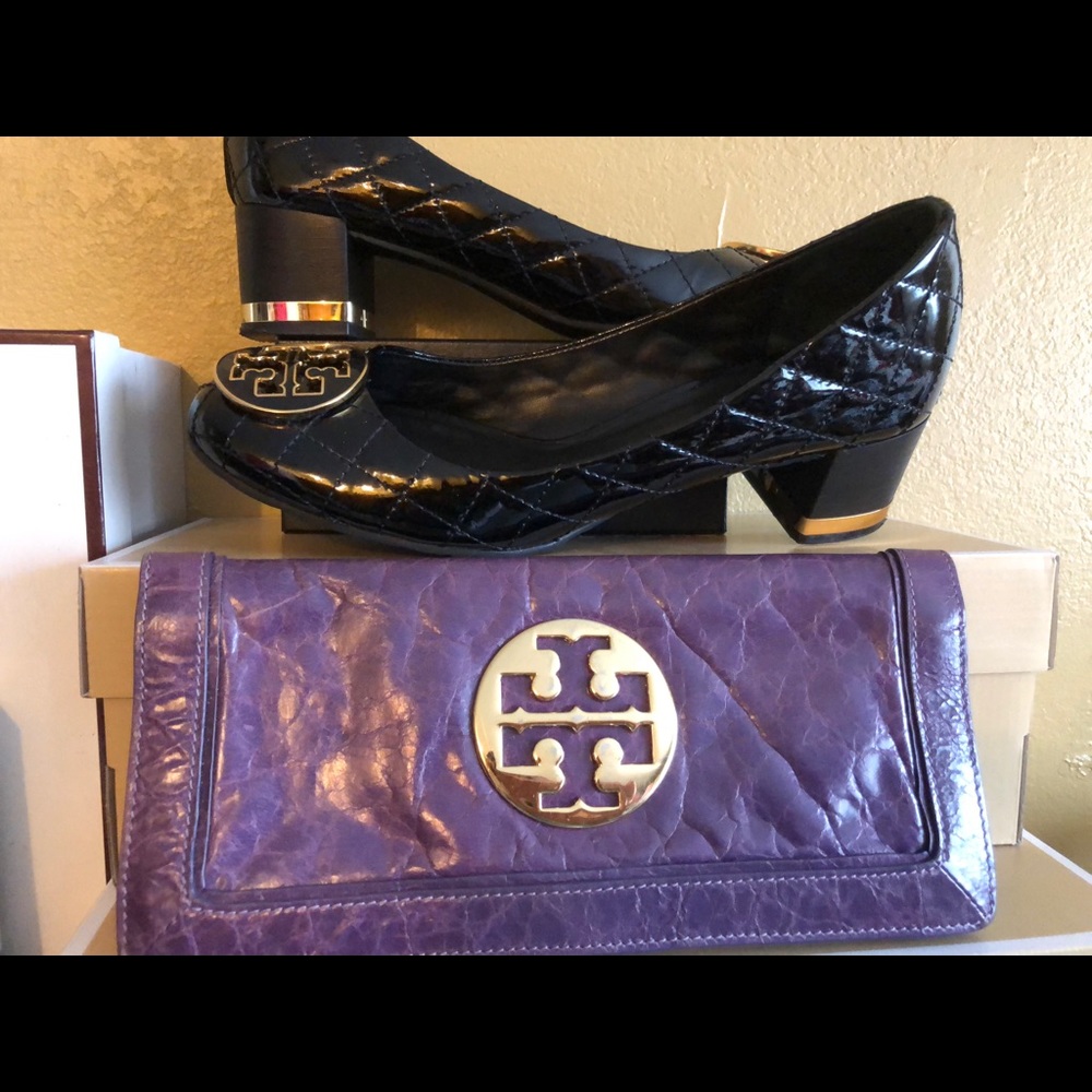 Tory Burch purple clutch/ wallet